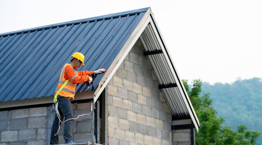 Professional gutter cleaning in Agate, CO